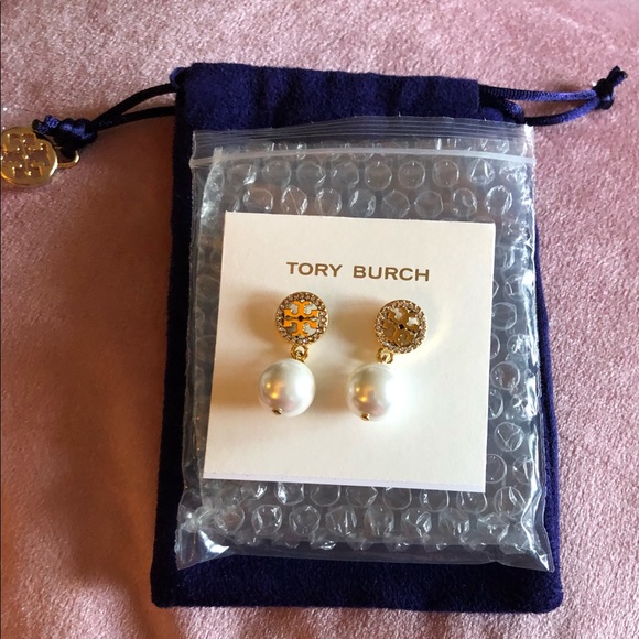 🆕Tory Burch Swarovski crystal faux pearl earrings - Picture 2 of 5